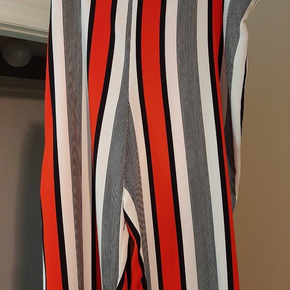 COPY - Laura Stripe Print Gaucho Pants - Picture 2 of 3